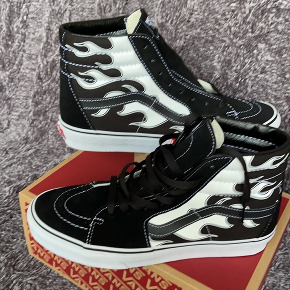 Vans Sk8-Hi Flame Black/White WMNS - Picture 11 of 16